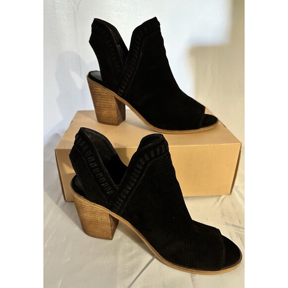 Steve Madden Black Macro Suede Cutout Block Heel Bootie Size 8.5 - Picture 1 of 10